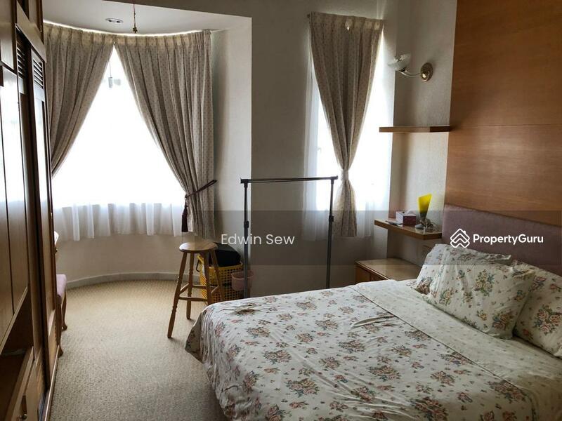 For Sale - Villa Saujana