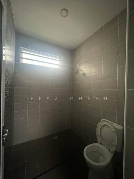 Rumah Berkembar untuk Dijual di Taman Bukit (Bukit Mertajam) - Leesa Cheah - Bathroom - PropertyGuru.com.my