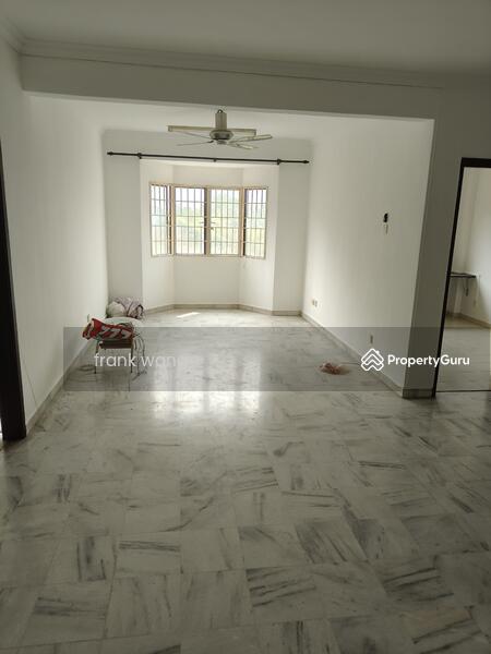 For Rent - Aman Puri Apartment