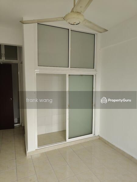 For Rent - Aman Puri Apartment