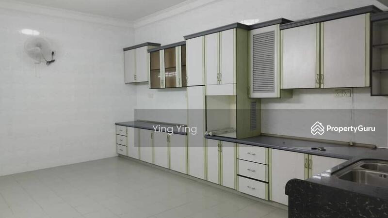 Untuk Dijual - Batu Uban 2 Storey Semi D For Sale Pantai Jerjak Near Queensbay Mall