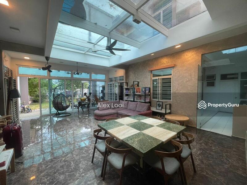 For Sale - Garden Villas, Bukit Indah