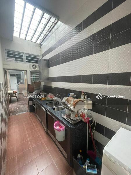 For Sale - Garden Villas, Bukit Indah