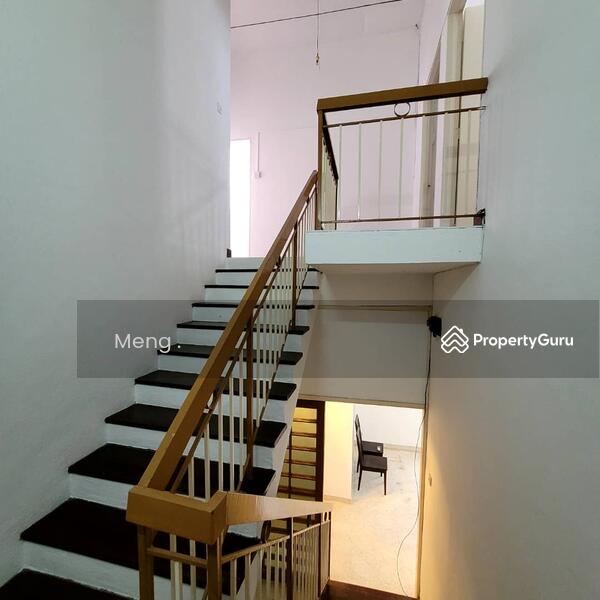 Untuk Dijual - Lorong Air Terjun