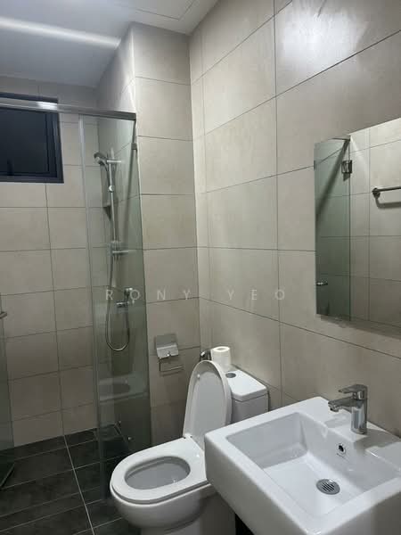 Servis Apartment untuk Disewa di Sunway Avila Residences - Rony Yeo - Bathroom - PropertyGuru.com.my