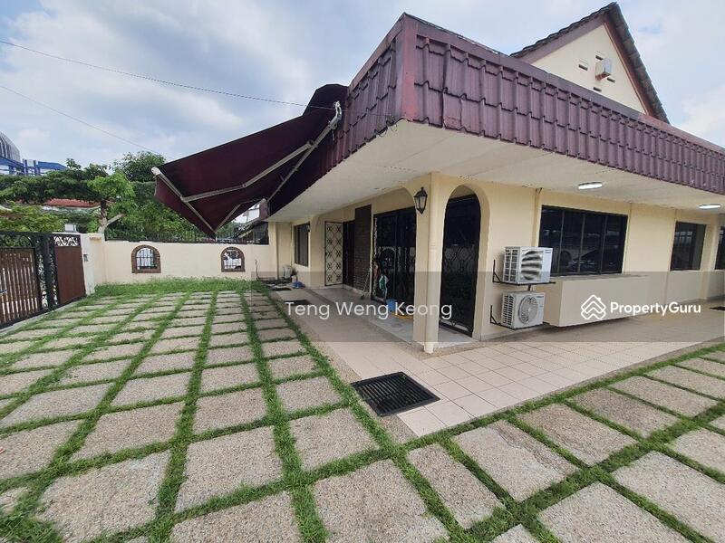 For Sale - Terrace house at Seksyen 8