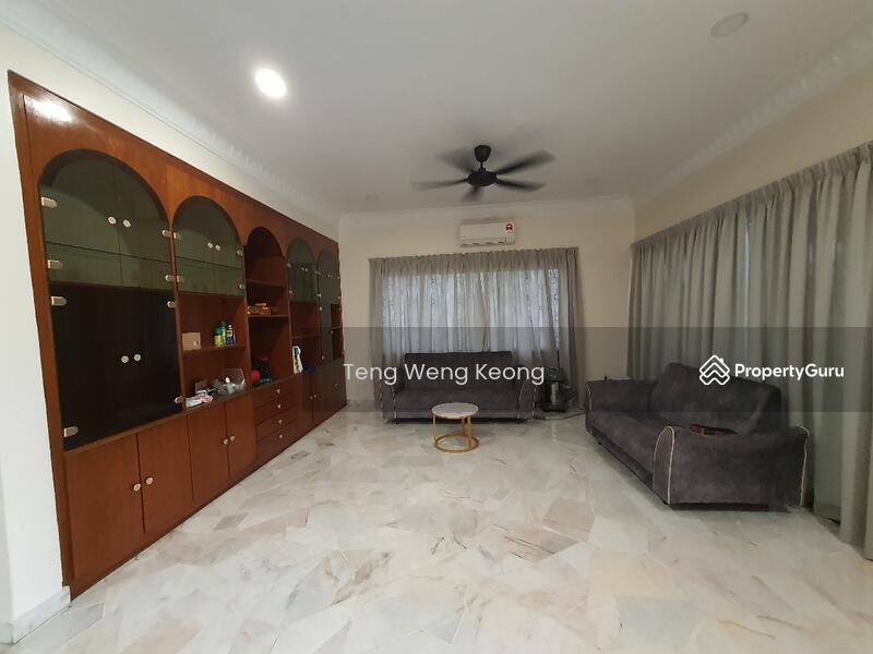 For Sale - Terrace house at Seksyen 8