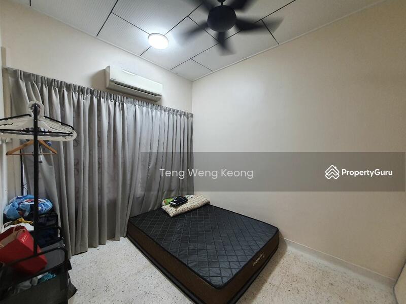 For Sale - Terrace house at Seksyen 8