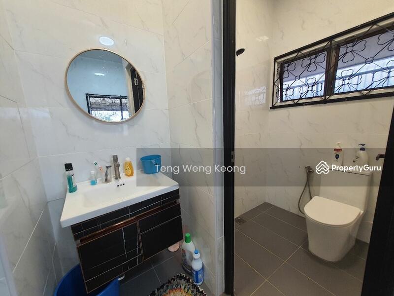 For Sale - Terrace house at Seksyen 8