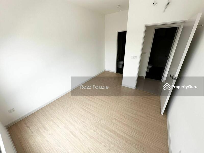 Untuk Dijual - M Adora