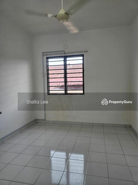 Untuk Disewa - Terrace house at Sungai Long