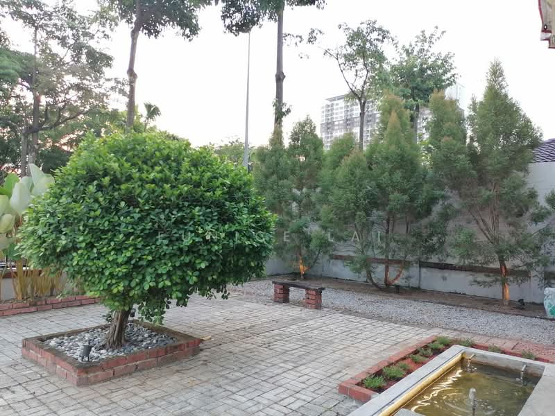 For Sale - Ascott Hill