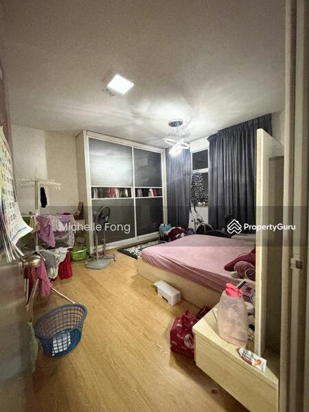For Sale - Molek Ria