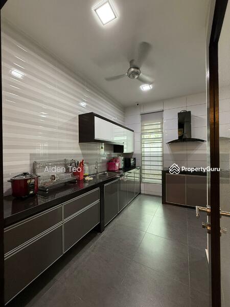 For Sale - Mac Villa 2.5 Storey Terrace FREEHOLD Fully Renovated & Fully Furnished