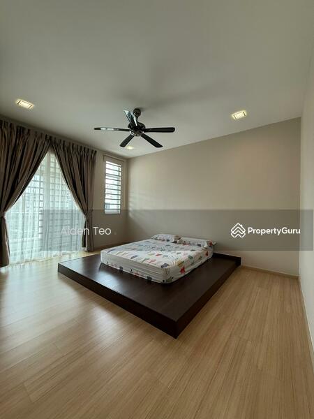For Sale - Mac Villa 2.5 Storey Terrace FREEHOLD Fully Renovated & Fully Furnished