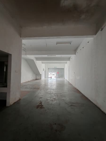 Shop / Office for Sale in Bandar Bukit Raja (Klang) - Tony Cham - Interior - PropertyGuru.com.my
