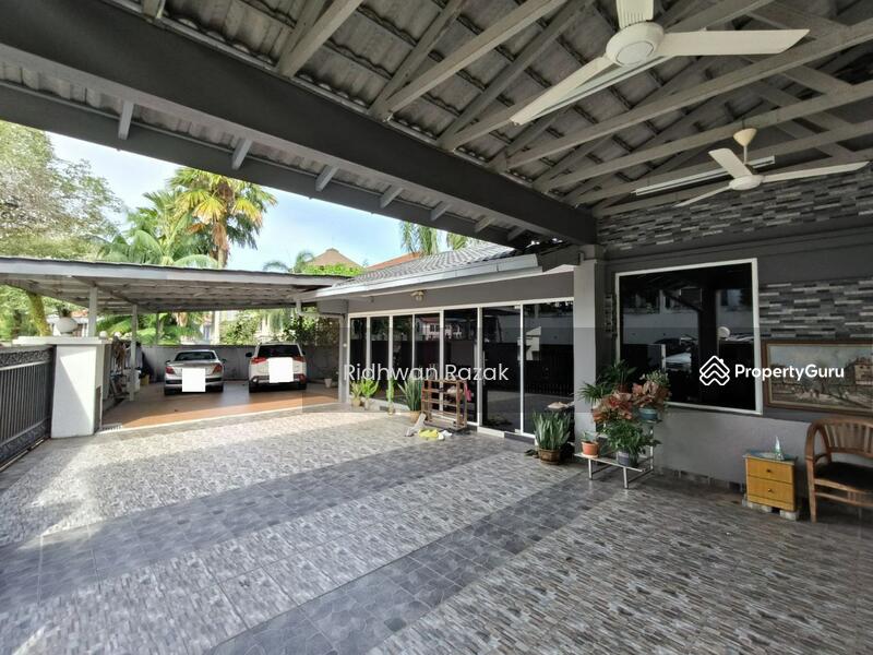 Untuk Dijual - 3.5 Storey Bungalow Super big land At Prime Area