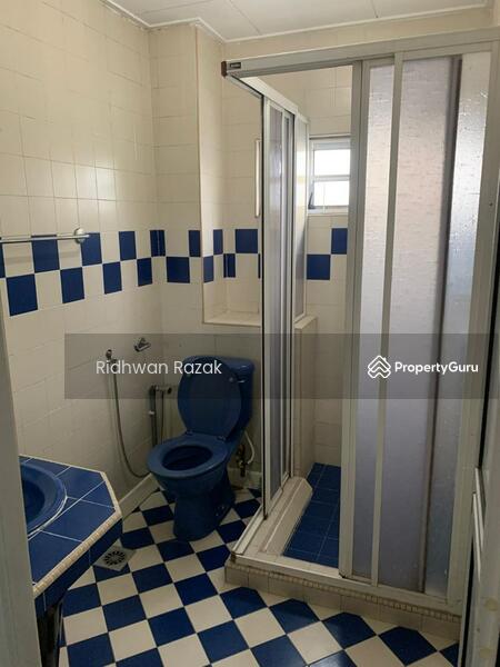 Untuk Dijual - 3.5 Storey Bungalow Super big land At Prime Area