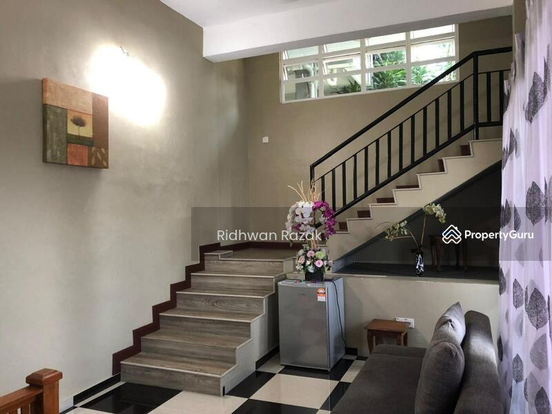 Untuk Dijual - 3.5 Storey Bungalow Super big land At Prime Area