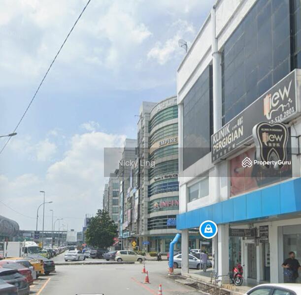 For Sale - Corner 3.5 storey shop at bandar puchong jaya for sale
