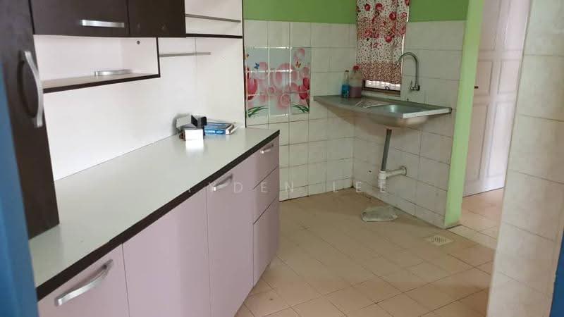 Condominium for Sale at Regency Condominium - Jayden Lee - Kitchen - PropertyGuru.com.my