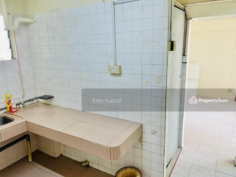 Untuk Disewa - Sri Pangkor