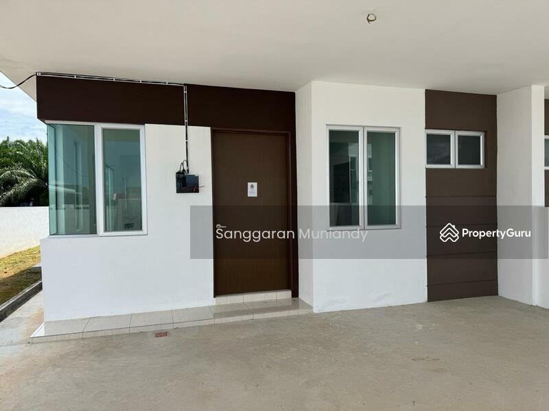 For Sale - Rumah Berkembar Setingkat untuk Dijual di Bandar Baharu