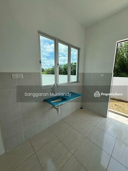 For Sale - Rumah Berkembar Setingkat untuk Dijual di Bandar Baharu