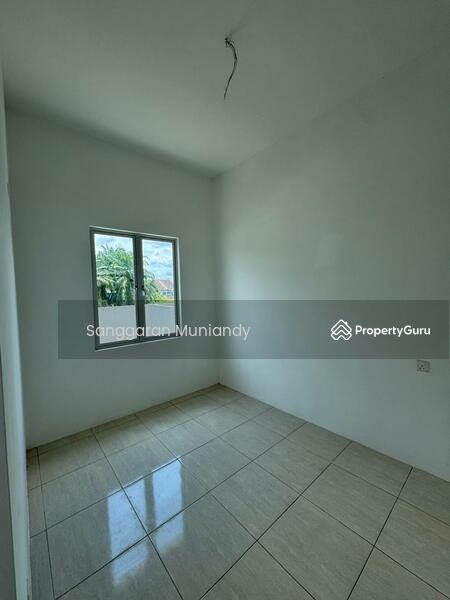 For Sale - Rumah Berkembar Setingkat untuk Dijual di Bandar Baharu