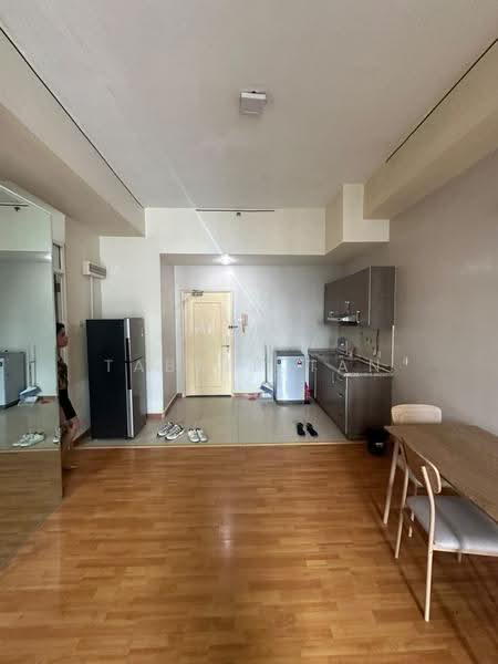 Condominium for Rent at Parkview Service Apartment - Tabber Tan - Kitchen - PropertyGuru.com.my