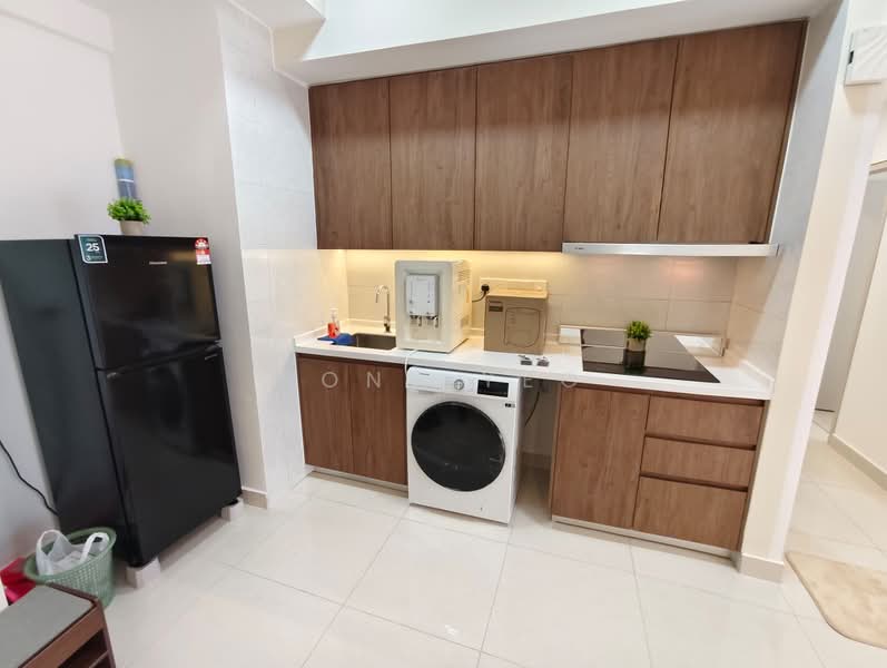 Condominium for Rent at Quinn Residence - Rony Yeo - Kitchen - PropertyGuru.com.my