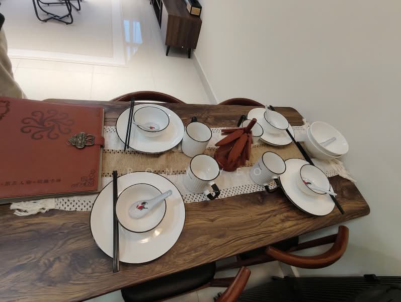 Condominium for Rent at Quinn Residence - Rony Yeo - Dining Room - PropertyGuru.com.my