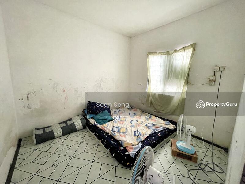 Untuk Dijual - Taman Putra