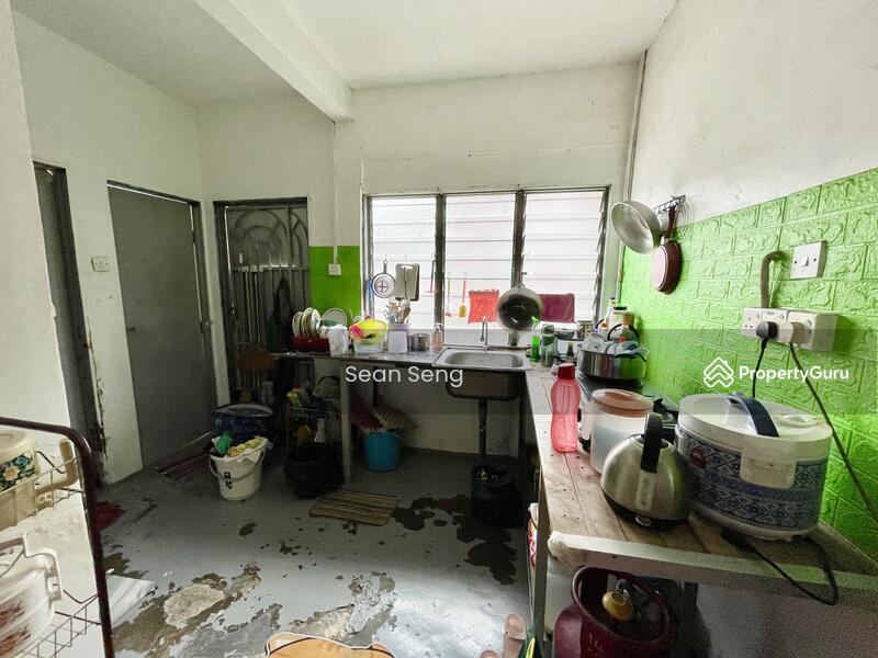 Untuk Dijual - Taman Putra