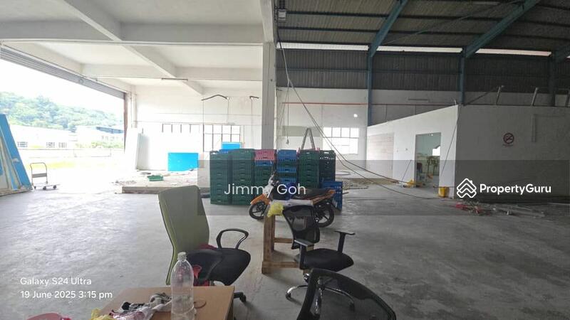 For Rent - Warehouse at Pandan Indah