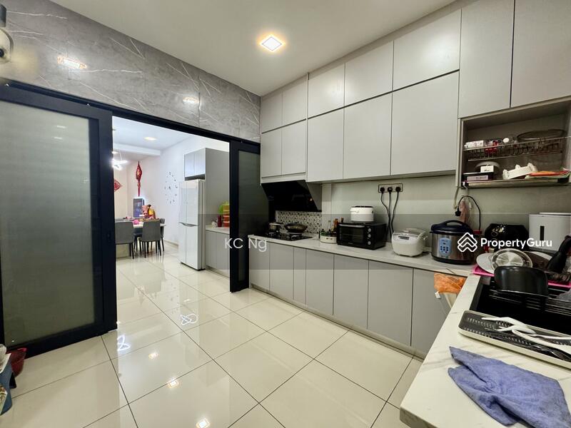 Rumah Teres 3 Tingkat untuk Dijual di Taman Meranti Indah (Puchong) - KC Ng - PropertyGuru.com.my