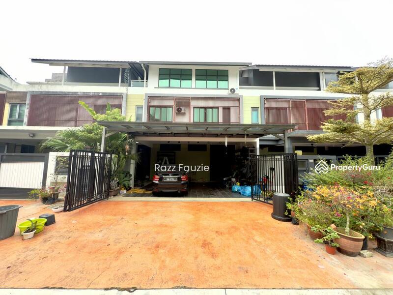 Untuk Dijual - 3 Storey Superlink Terrace Thistle Grove Denai Alam Selangor