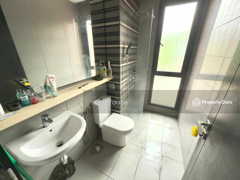Untuk Dijual - 3 Storey Superlink Terrace Thistle Grove Denai Alam Selangor