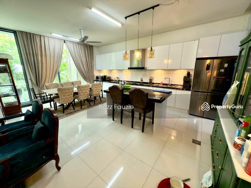 Untuk Dijual - 3 Storey Superlink Terrace Thistle Grove Denai Alam Selangor