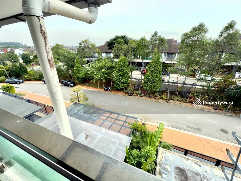 Untuk Dijual - 3 Storey Superlink Terrace Thistle Grove Denai Alam Selangor