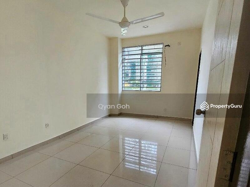 Untuk Disewa - [ALLOW NURSING Confinement] -NEW 3 Sty Semi-D Batu Uban Gelugor