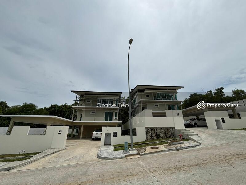 Untuk Dijual - Bungalow at Taman Iramanis