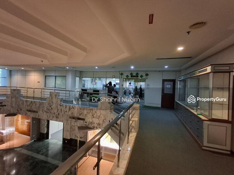 For Rent - Institutional/Office Building To Lease in Kelana Jaya