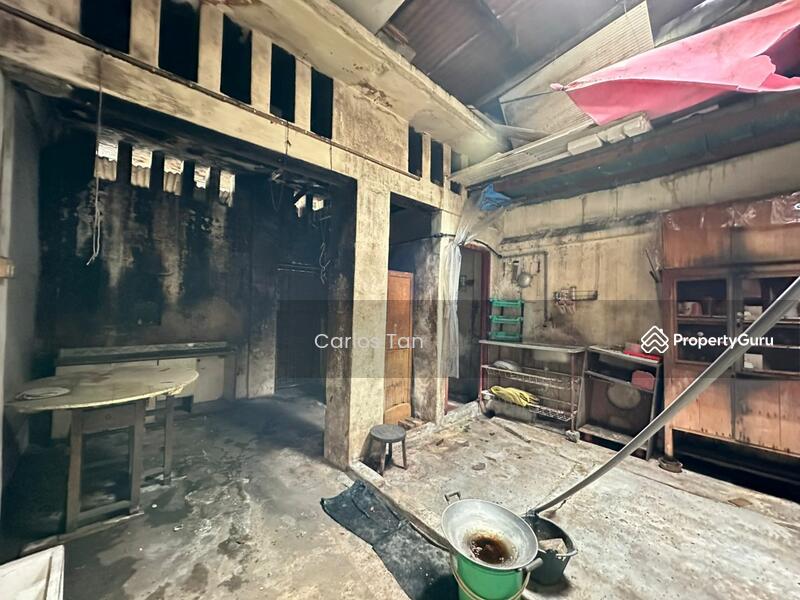 Untuk Dijual - Persiaran Jubli Emas