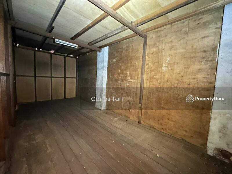 Untuk Dijual - Persiaran Jubli Emas