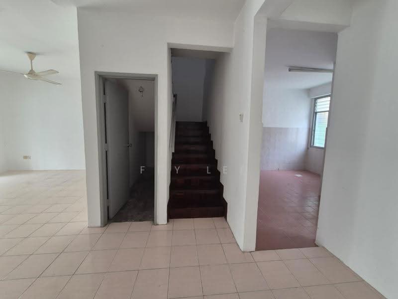 2-storey Terraced House for Sale in Taman Puncak Jalil (Seri Kembangan) - Fey Lee - Interior - PropertyGuru.com.my