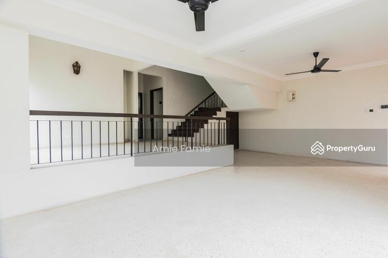 Untuk Dijual - Semi-D house at Taman Koperasi Cuepacs