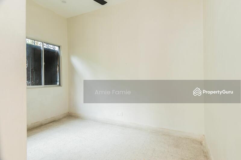 Untuk Dijual - Semi-D house at Taman Koperasi Cuepacs