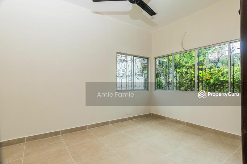 Untuk Dijual - Semi-D house at Taman Koperasi Cuepacs