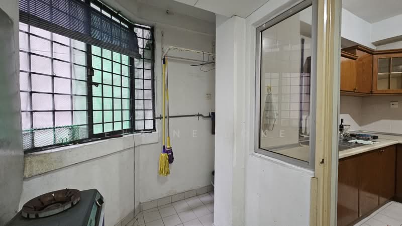 Condominium for Sale at Jasmine Towers - Elaine Loke - Kitchen - PropertyGuru.com.my